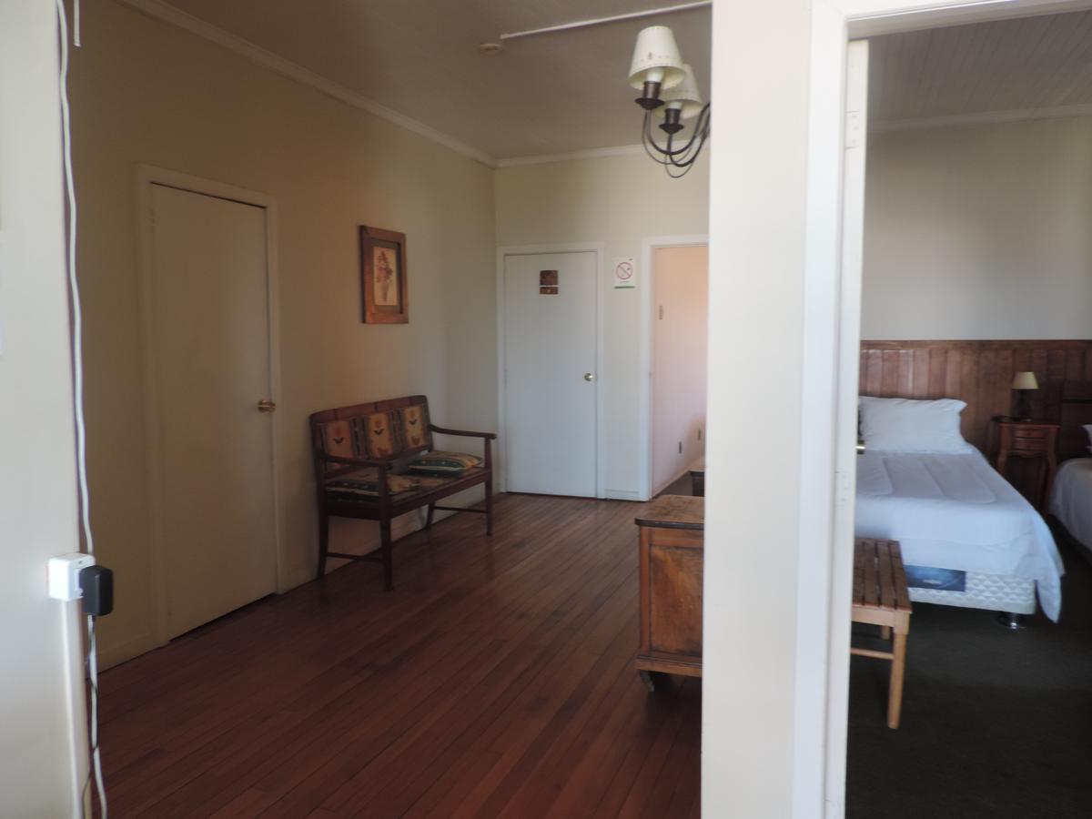 Hostal Oro Fueguino Punta Arenas Exterior foto